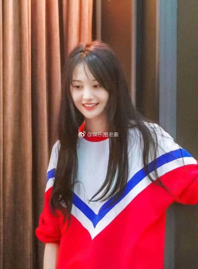 郑爽和男友张恒合开公司,出资金额曝光,张恒却遭软饭男的骂名!