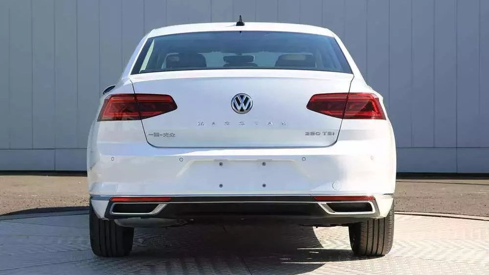 从新迈腾开始，盘点那些“车标下面带字母”的车