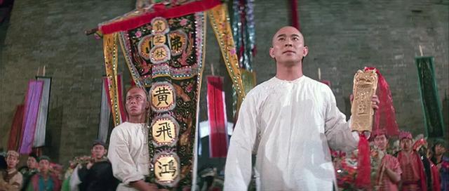 1992年，熊欣欣打了李连杰七个耳光，却成就了一部名垂影史的经典