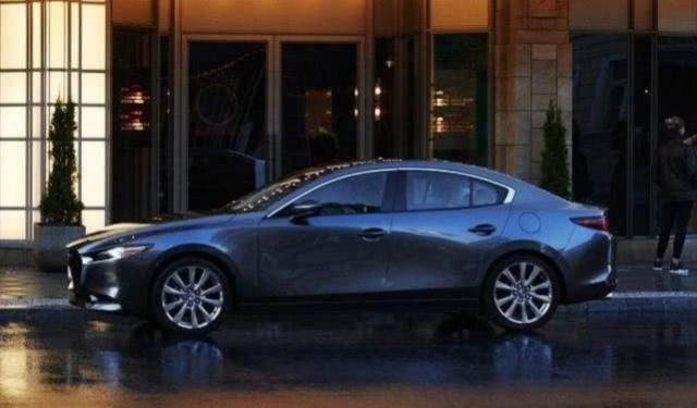 19款马自达3:预售11-12万起，2725mm轴距尽显大气