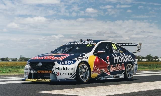 Red Bull Holden Racing车队的Supercars赛车更换新涂装亮相