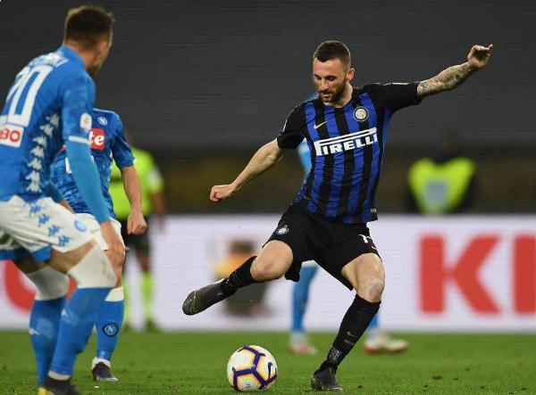 21世纪以来就没有赢过，那不勒斯成为国米头号苦主，欧冠门票悬了