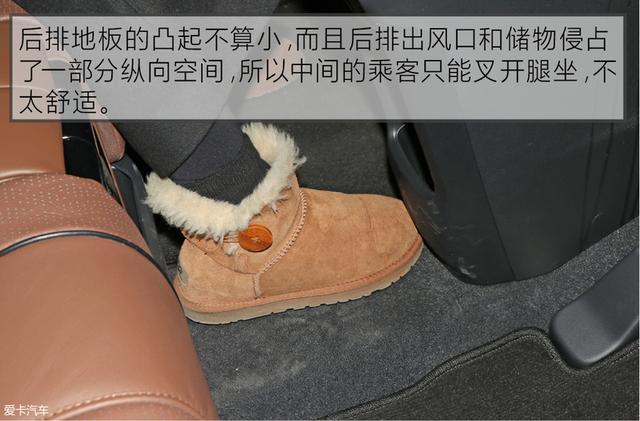 30万不到,油耗超低,比奔驰奥迪还有回头率,这车能不爱吗?