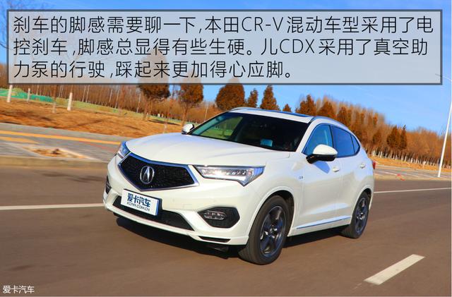 30万不到,油耗超低,比奔驰奥迪还有回头率,这车能不爱吗?