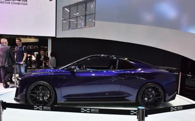 不玩纯电用甲醇，续航1200km+2.5S破百，国产超跑来了