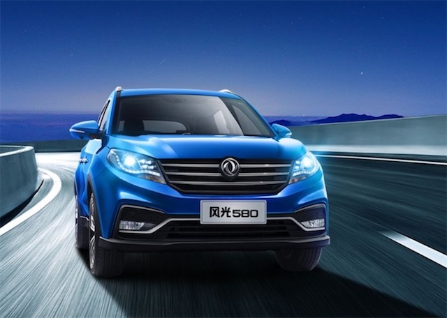 油耗1.4L纯电续航70km 14万就能买插混中型SUV