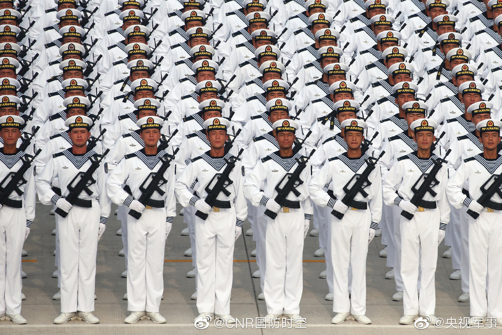 中国人民解放军海军制服图片_百度知道