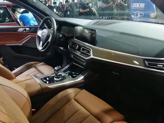 售113.80万元/限量200台 宝马X7限量版上市