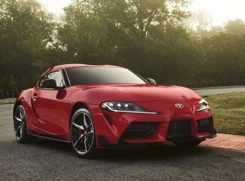 沉寂十多年后改款归来，3.8秒破百，比GTR还快的日系跑车来了