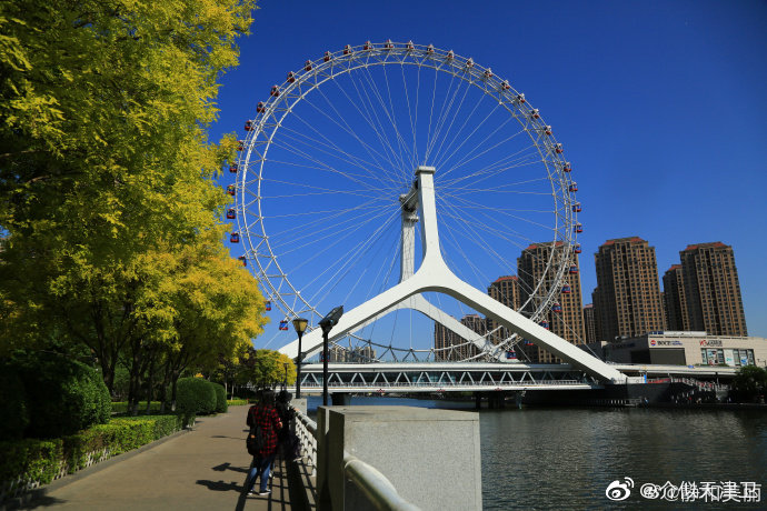 @静和美丽 :天津之眼-摩天轮!