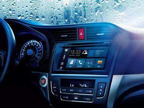 冬天汽车熄火后，不要有这3种行为，老车主：车子寿命缩短10年