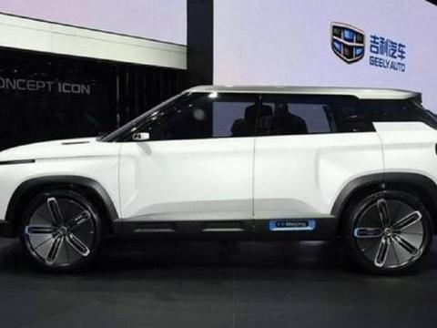 李书福又要火！新车配悬浮座椅+HUD，21万起搭四驱混动叫板奥迪