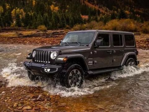 全新一代Jeep牧马人，内饰科技感十足，搭2.0T发动机，8AT变速箱
