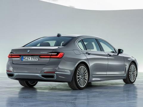 速递!新鲜的“德系大型车“资讯全在这，看我就够了