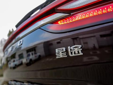 领克死敌今日下线，1.6T爆发218匹马力，或售价不足12万！