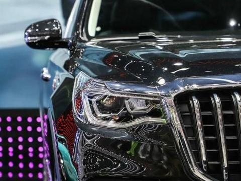 比宾利帅气，3.0T配爱信8AT，开出去，劳斯莱斯都镇不住它