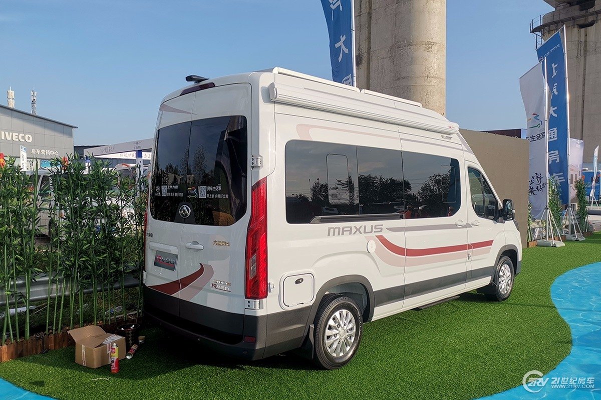 终于来了!上汽MAXUS房车RV90 B型实车北京房车展首秀