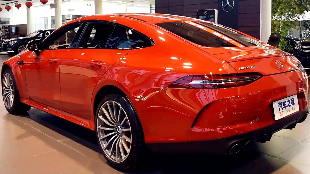 奔驰四门掀背跑车Mercedes- GT50