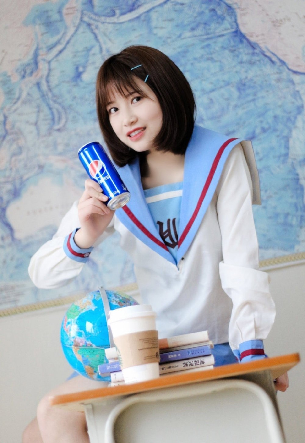 小清新校园美女jk制服俏皮短发教室唯美写真集