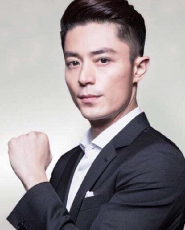 霍建华两岁女儿太美,称自己被迷中毒了,宠女狂