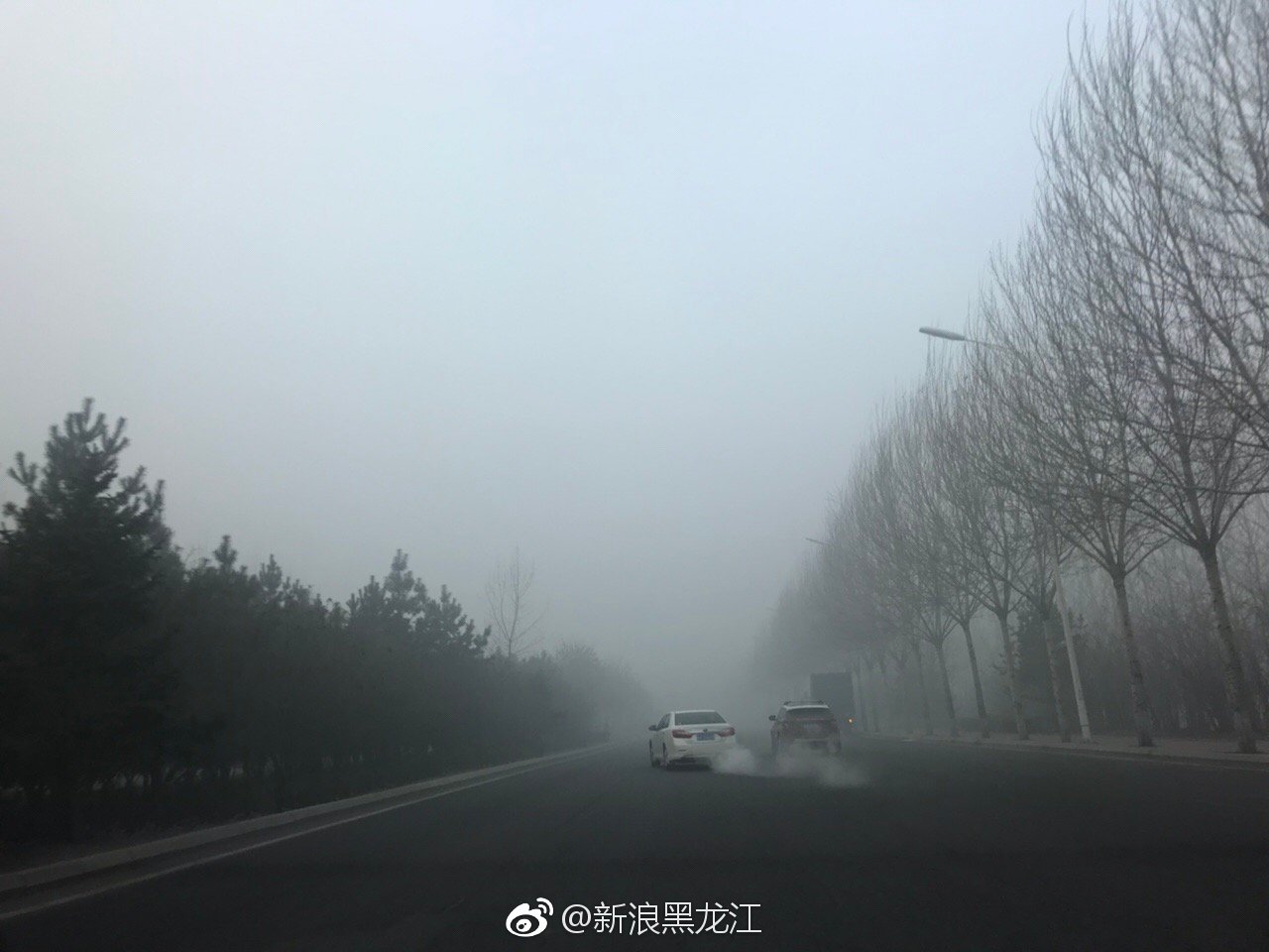 今晨，哈尔滨空气污染指数又位居全国第一了