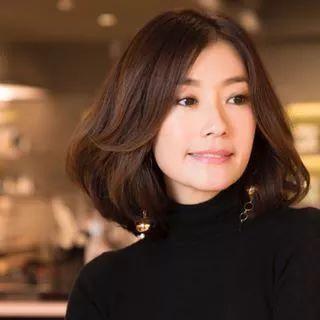 十年抱四！43岁前TVB女星爆与老公相恋经过：拿出陈年合照才相认