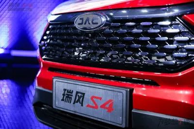 瑞风S4最美梦想之夜绽放北京751D·PARK