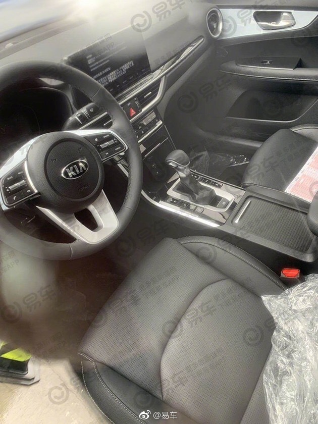 为你诠释“全新”二字 全新起亚K3内饰谍照首曝