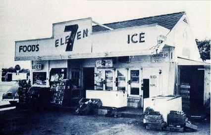 早晨热饭团,深夜关东煮,便利店对你来说,只有这些吗? 早晨热饭团,深夜关东煮,便利店对你来说,只有这些吗?