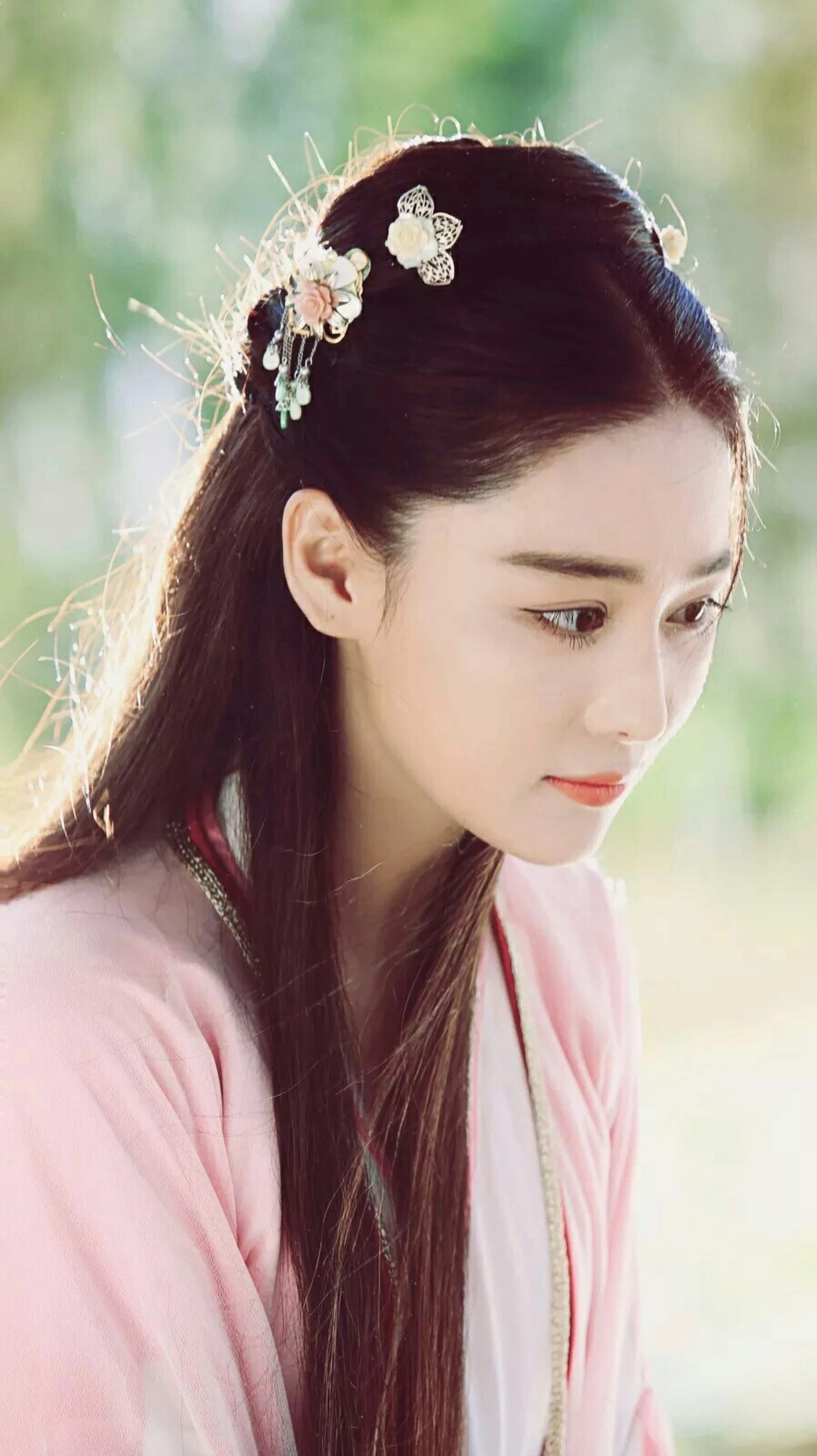 张馨予 张馨予要出演不食人间烟火的小龙女，颜值够了演技还在线_八姨太_新浪博客