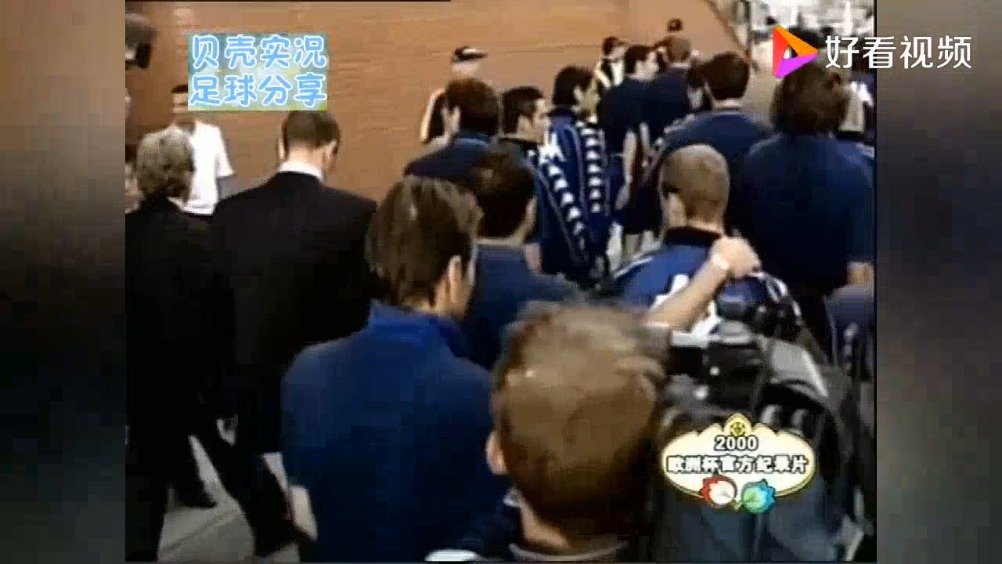 1999年欧冠决赛曼联伤停补时连入两球击败拜仁慕尼黑完成诺坎普奇迹成为最经典足球比赛逆转传奇