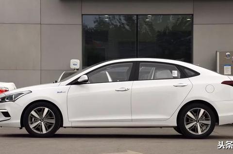 速递!新鲜的“韩系轿车“资讯全在这，看我就够了