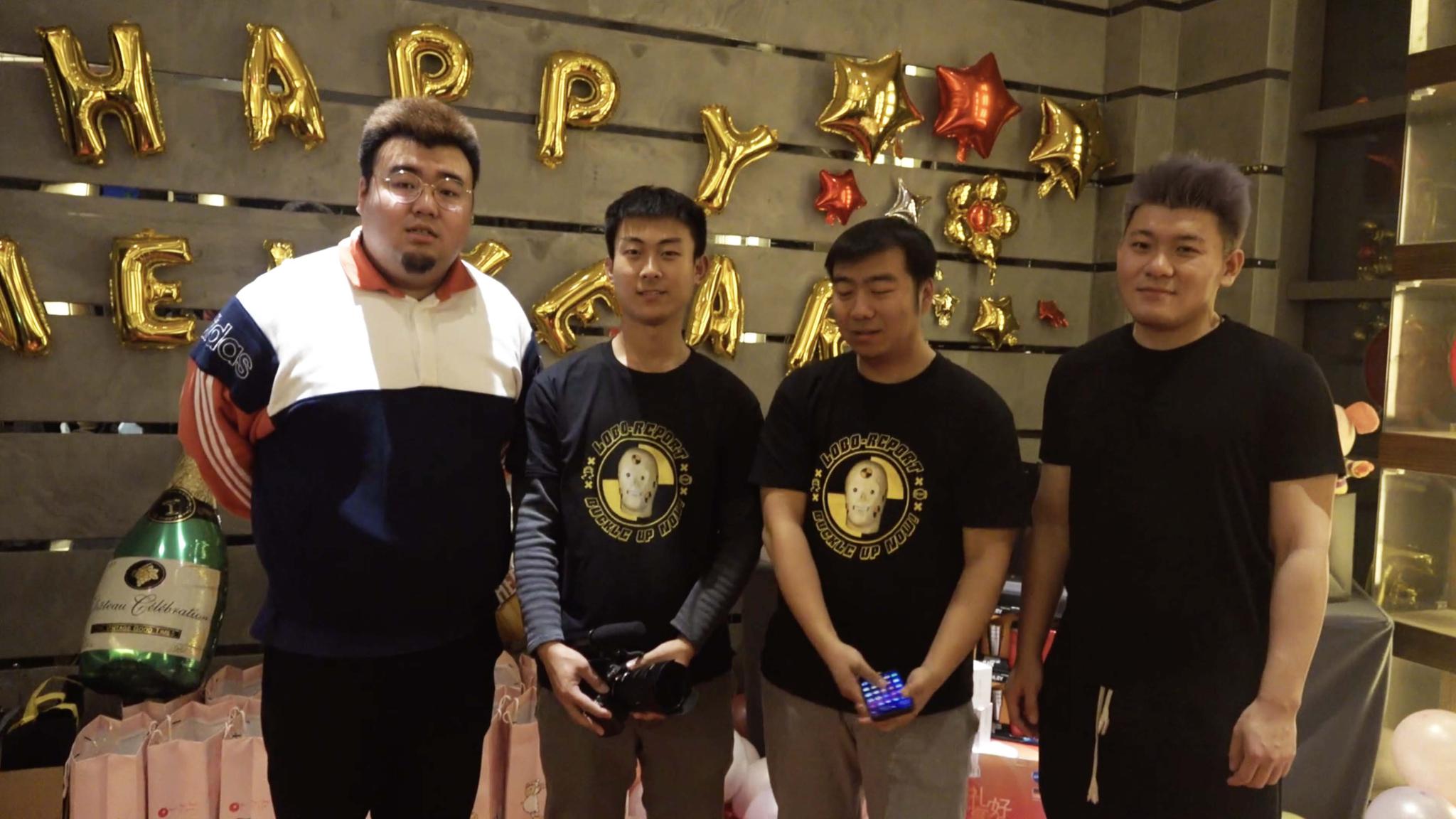 《韩贩》祝各位新年快乐