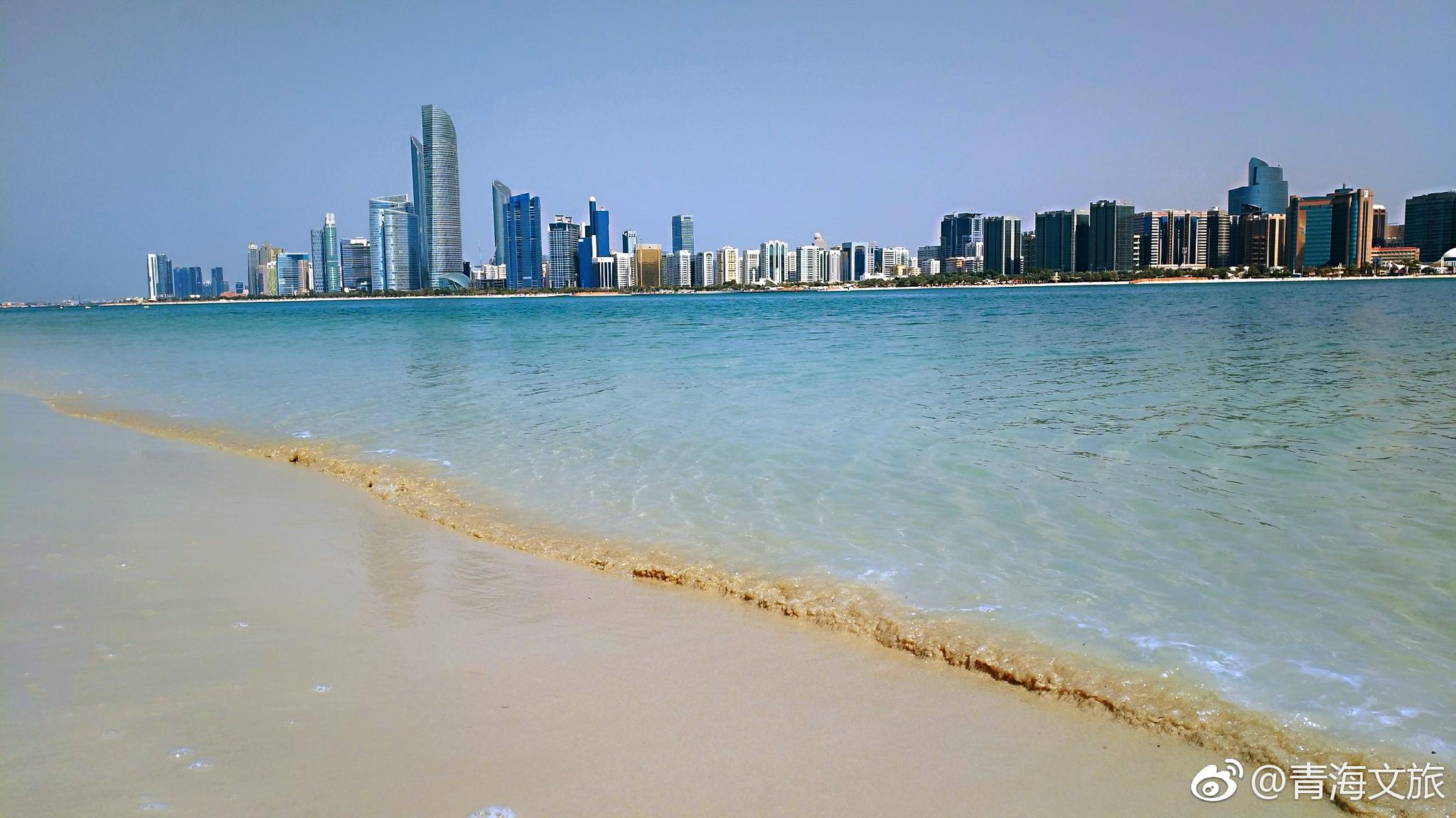 现在是阿拉伯时间早上6点30分。在美丽的波斯