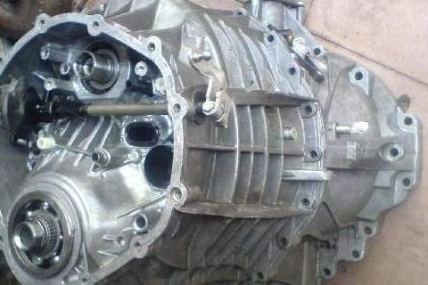 变速箱油要不要更换？学会这些汽车保养知识，才是合格的老司机