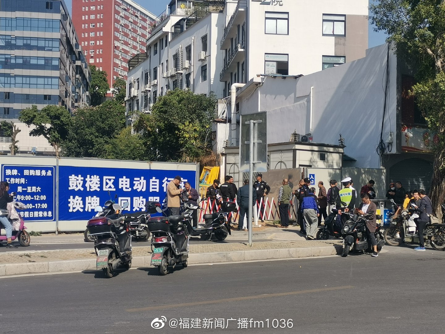 福州电动自行车换牌工作今天是第6天,不少福州市民咨询