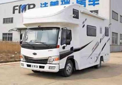 奇瑞推出国产顶级房车，内饰堪比“夜店”，一看售价要大火特火！