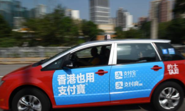 香港比亚迪e6出租车全部退运,原来这里纯电动和油电混动都行不通
