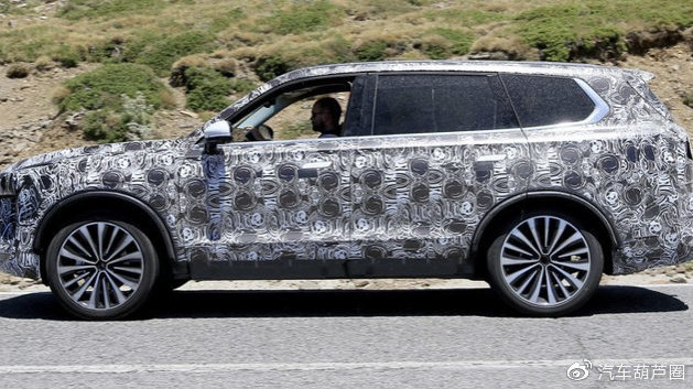 华晨中华V9路试谍照曝光！配宝马1.8T，又一SUV来抢汉兰达饭碗！