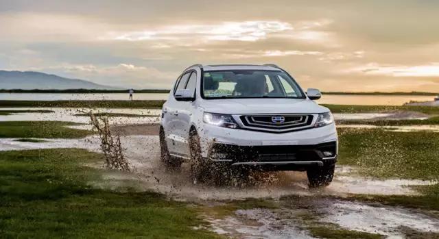 风光580和远景SUV到底谁更能装?