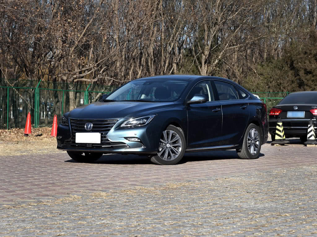 这年头还看啥合资车,比朗逸大一圈,8.9万