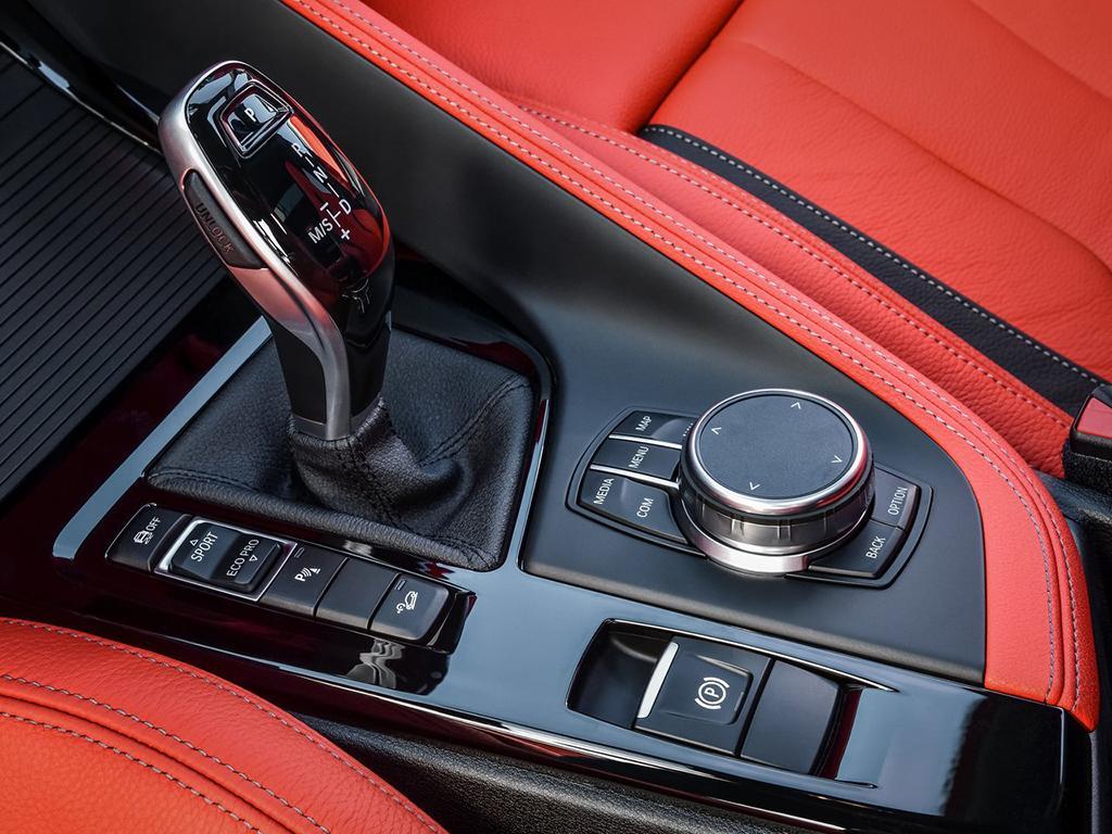 宝马X2的最高性能版 苑叔聊X2 M235i