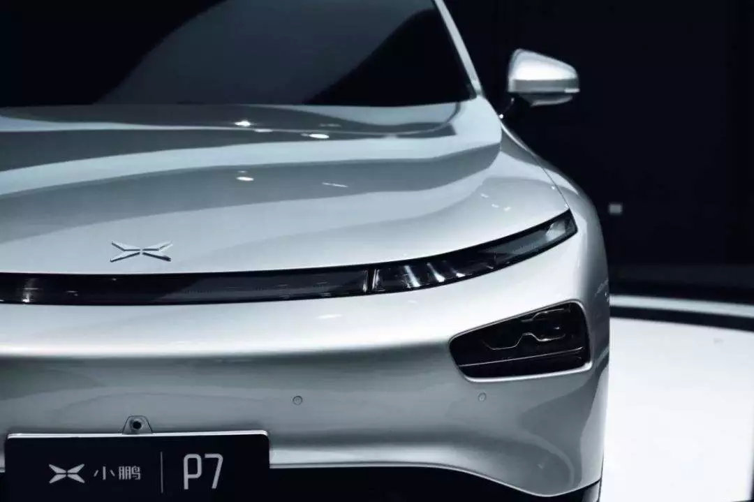 来自未来的汽车，再次登上成都车展的小鹏P7，何时能与Model 3比拼