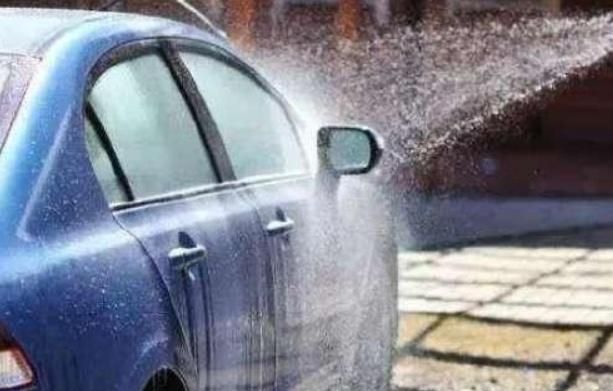 洗车不是简单事，不能忽视的洗车小细节，否则洗车很可能变成毁车