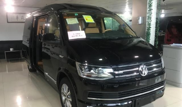 德国进口MPV,内饰豪华不足60万,与埃尔法相比你选谁?