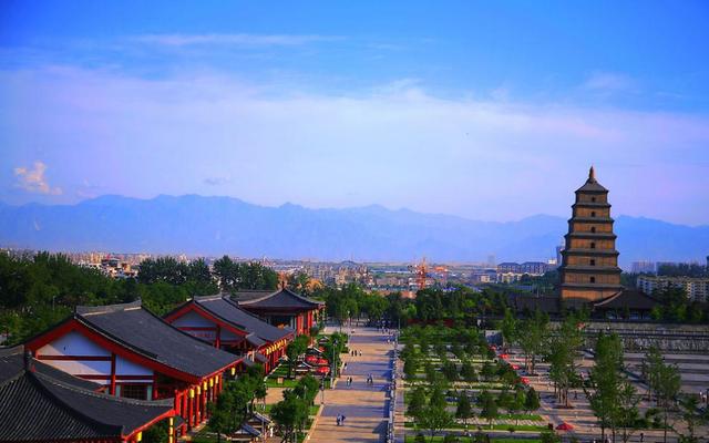 揭秘!西安大雁塔为何不断倾斜?专家经过研究发现背后原因! 揭秘!西安大雁塔为何不断倾斜?专家经过研究发现背后原因!