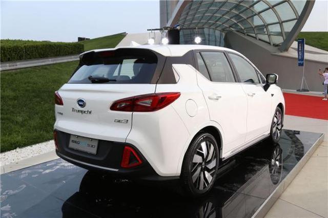 传祺再推纯电SUV,外观充满几何美,续航高达530km!