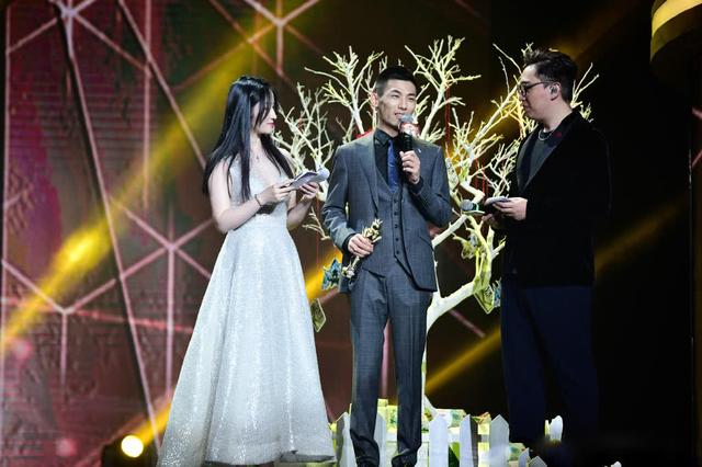 DNF:旭旭宝宝花120万砸+15太刀,老婆却骑2千电动车?