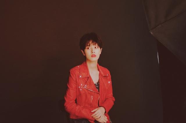 《小女花不弃》邢恩告诉你:女生帅起来,真没男