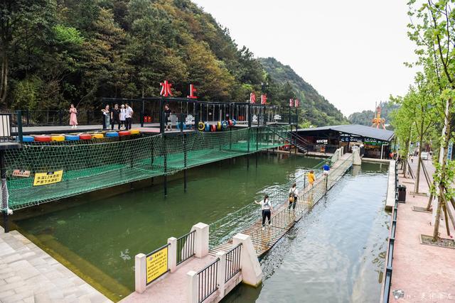 魔幻重庆最网红的景区，奥陶纪的尖叫指数到底有多高？